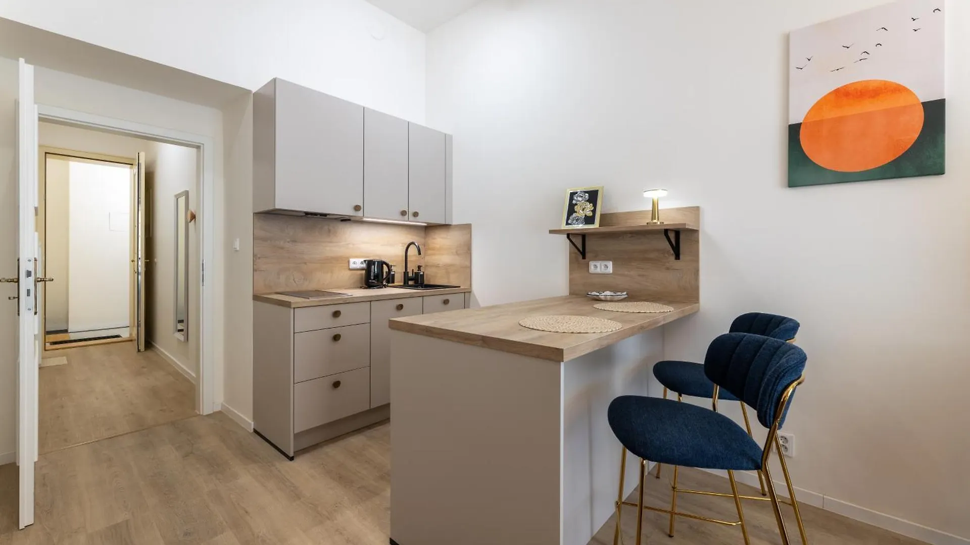פראג Zizkov Nest Serene Studio Retreat 0*,  צ'כיה
