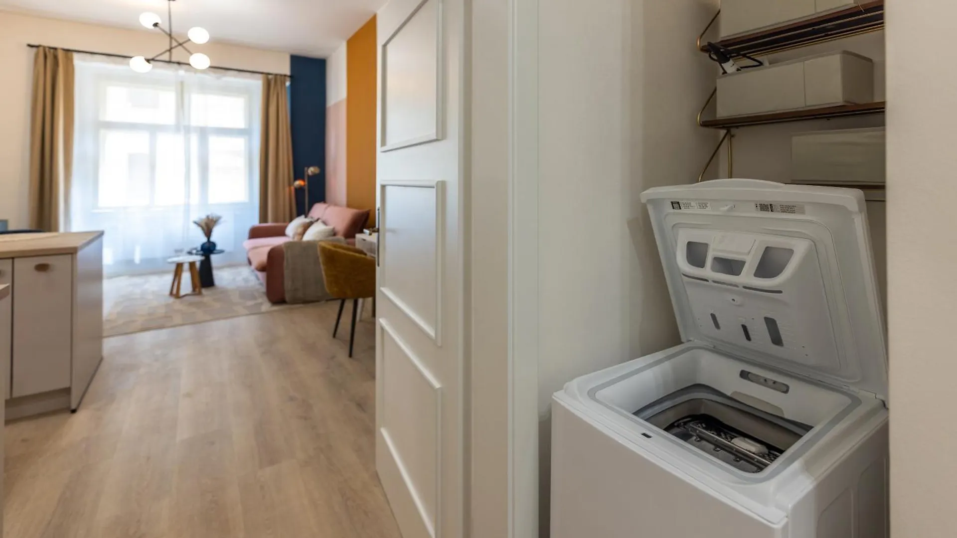 Lejlighed Zizkov Nest Serene Studio Retreat Prag
