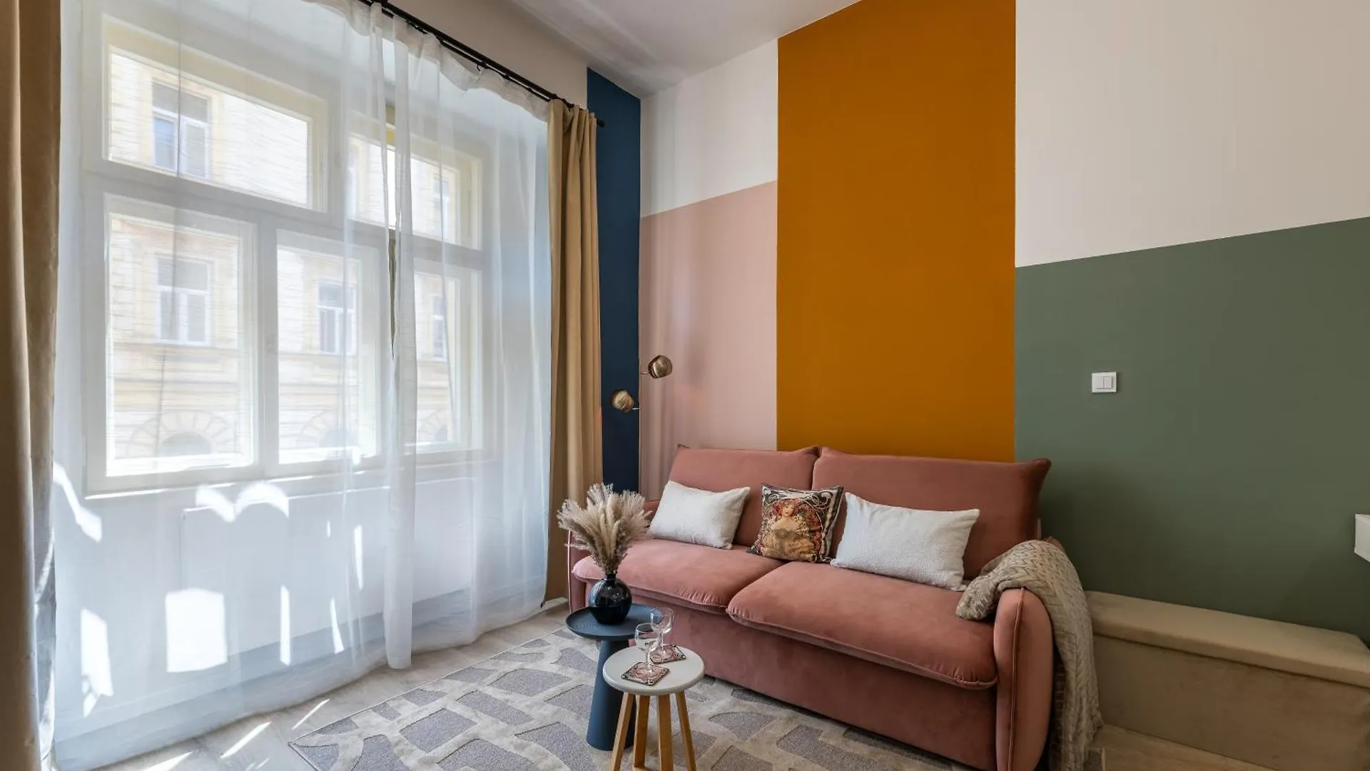 Zizkov Nest Serene Studio Retreat Prag Lejlighed