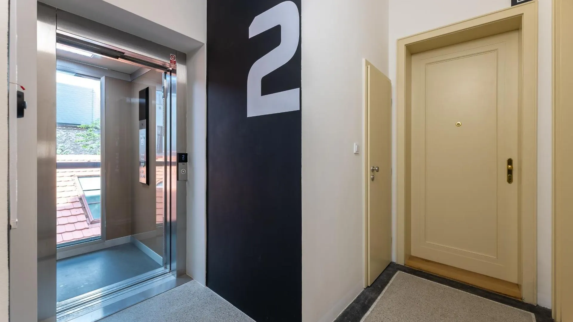 Lejlighed Zizkov Nest Serene Studio Retreat Prag